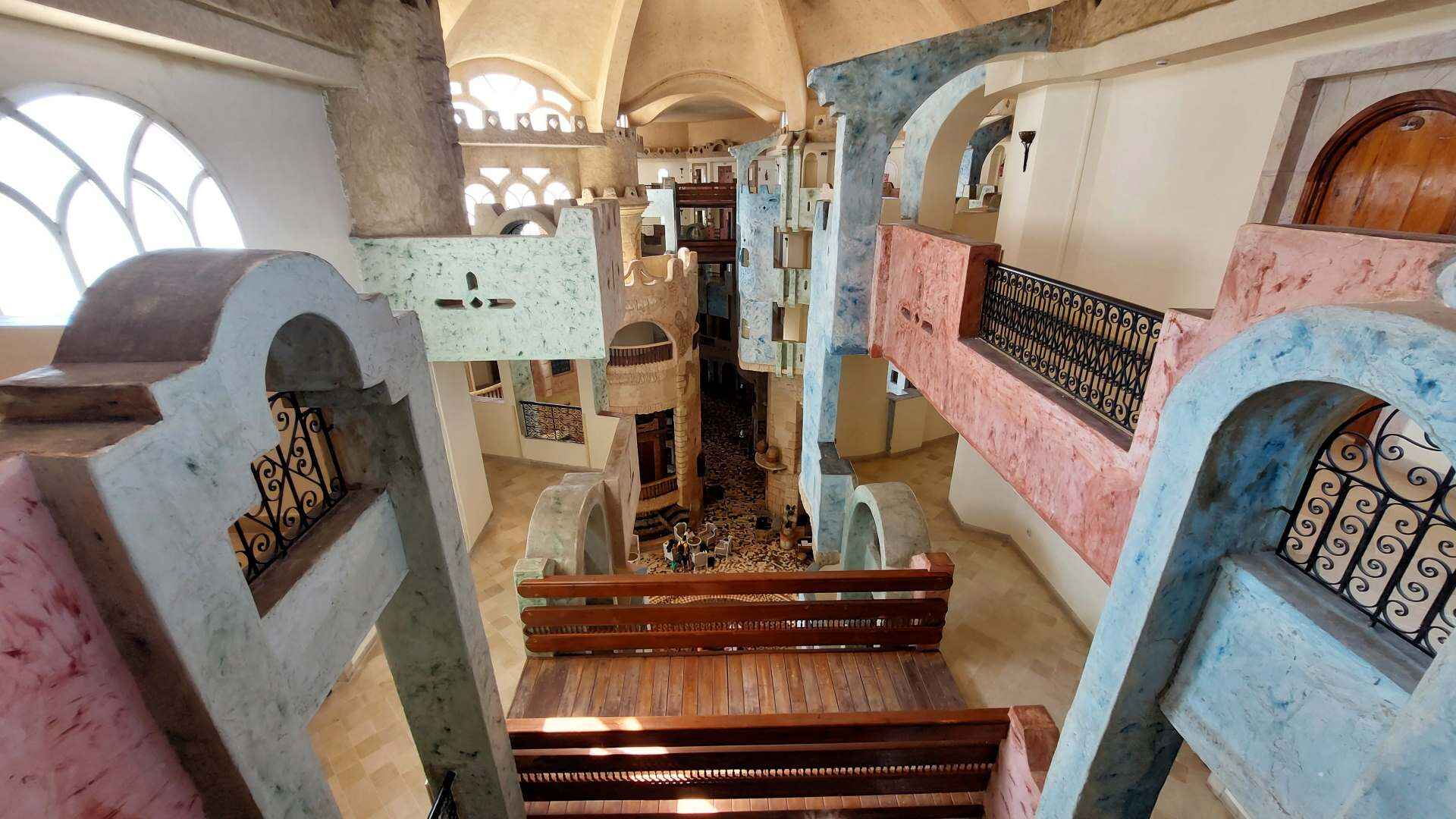 Slideshow Image